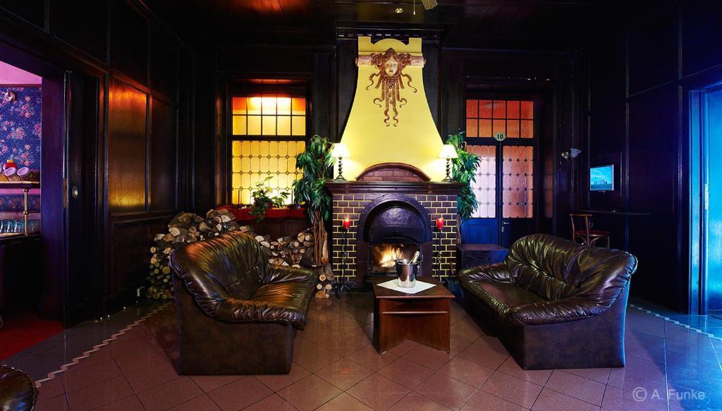 Hotel Lovecky Zamecek Orion Liberec Extérieur photo